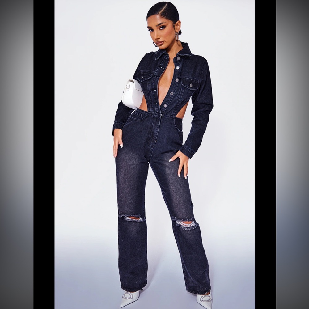 NWT PRETTY LITTLE THING BLACK DENIM JUMPSUIT SIDE CUT POCKETS BUTTONS 6